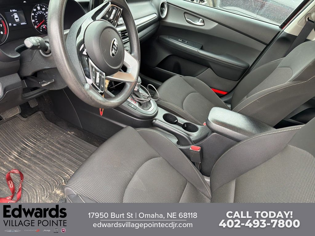 2021 Kia Forte LXS photo 4