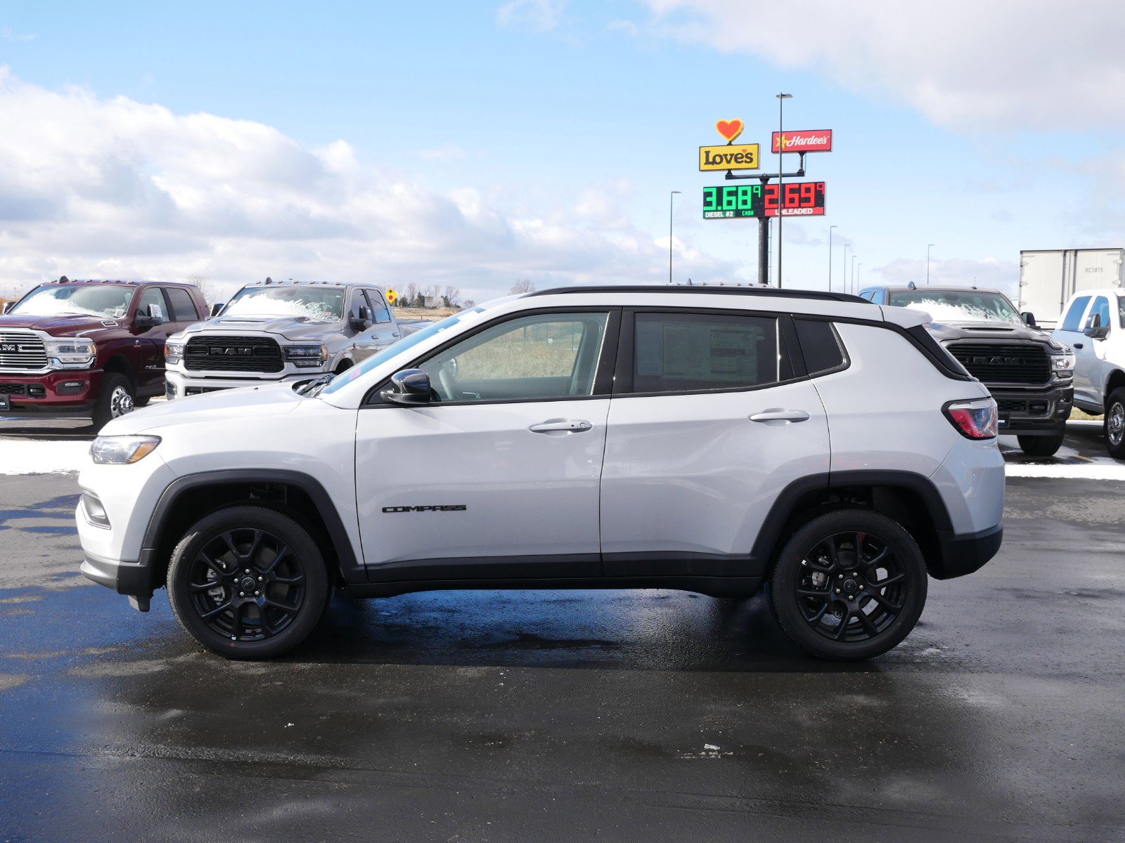 2025 Jeep Compass Latitude photo 2