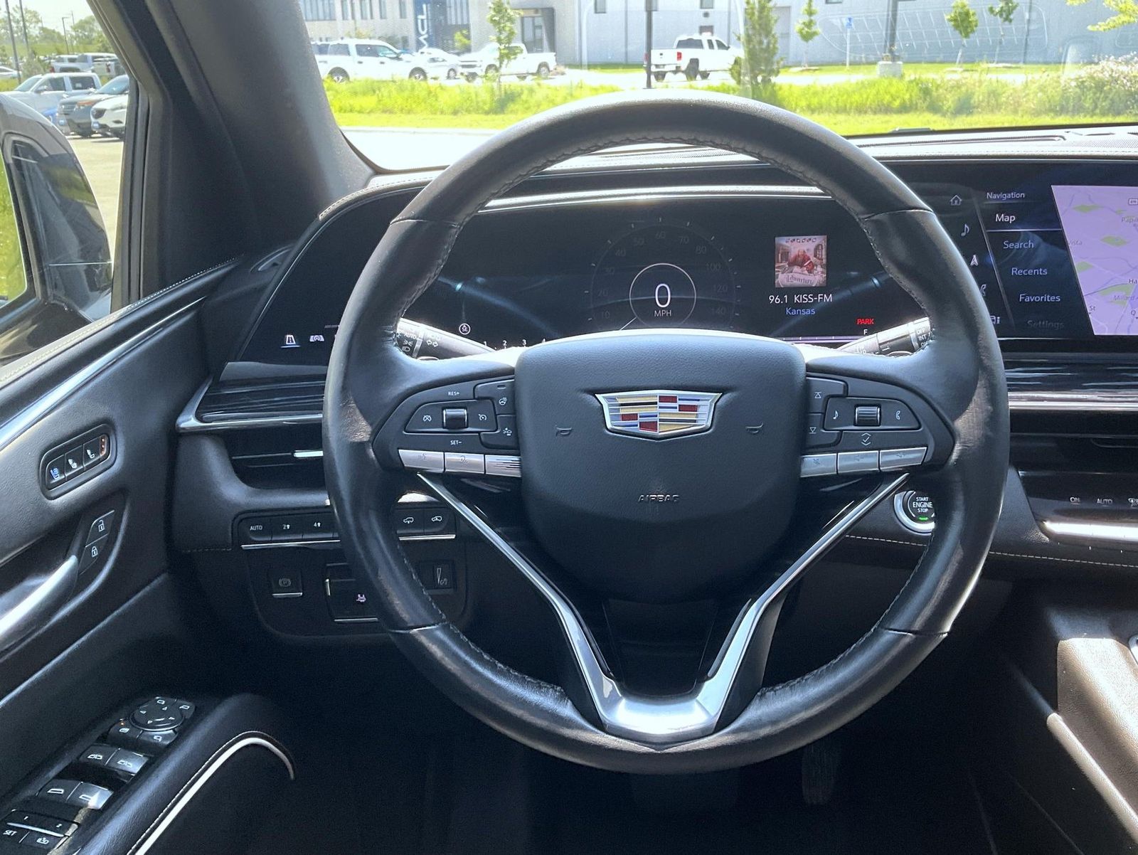 2023 Cadillac Escalade Sport photo 7