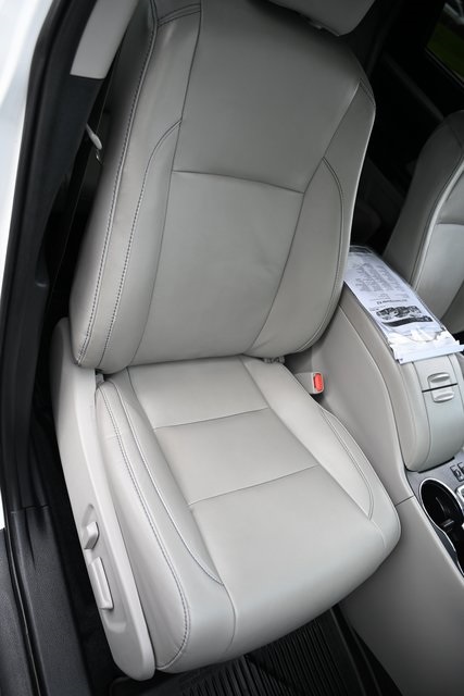 2019 Toyota Highlander XLE photo 16