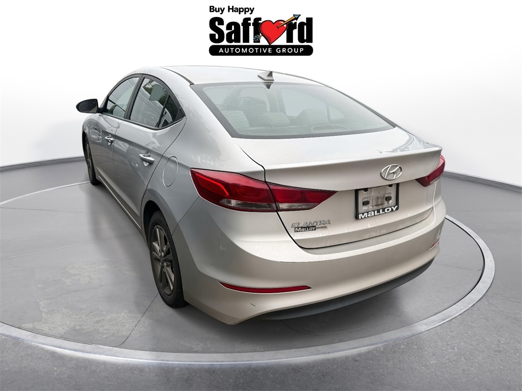 2018 Hyundai Elantra SEL photo 5