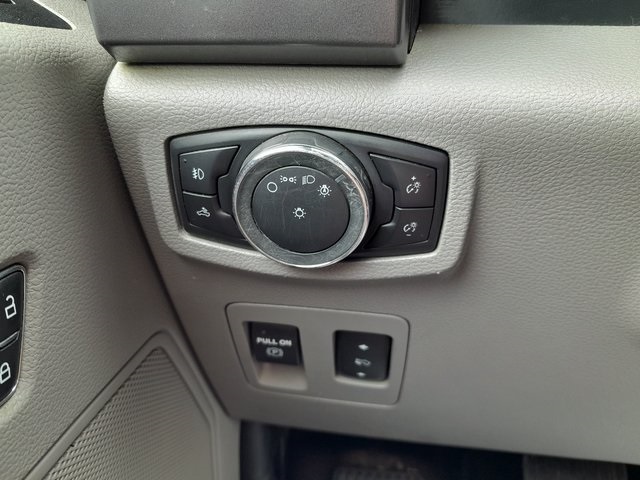 2020 Ford F-150 XLT photo 17