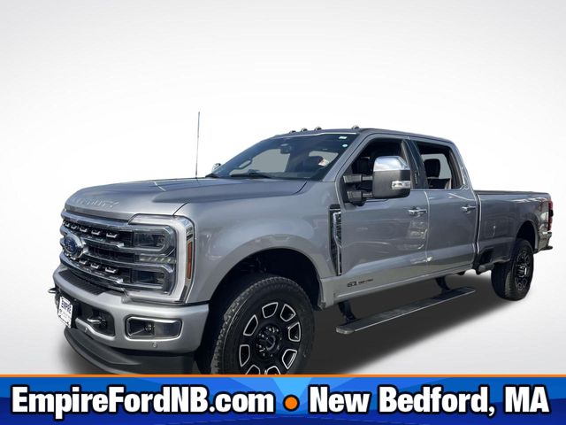 2024 Ford F-250 Super Duty Platinum's photo