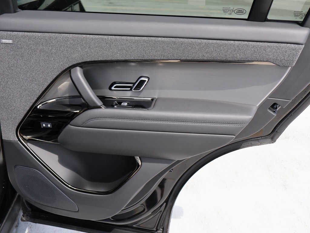 2024 Land Rover Range Rover Sport P400 Dynamic SE photo 15