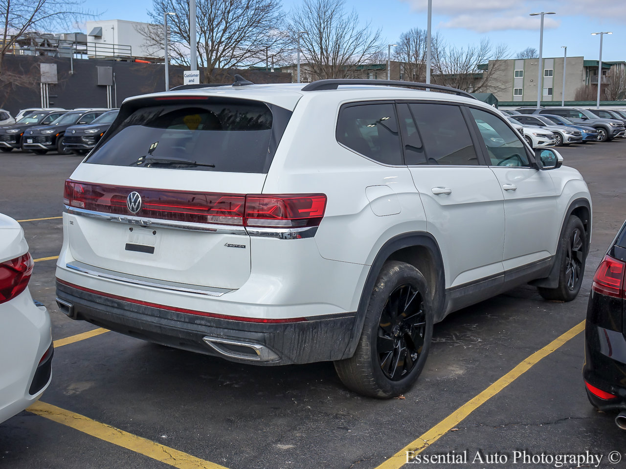 2025 VOLKSWAGEN ATLAS - Image 2