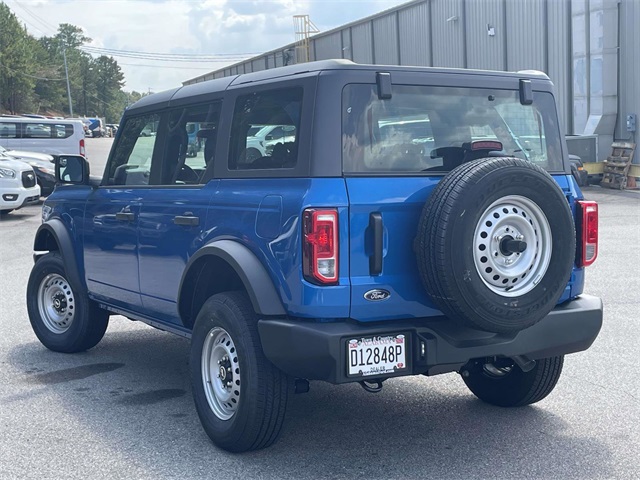 2025 Ford Bronco Base photo 2