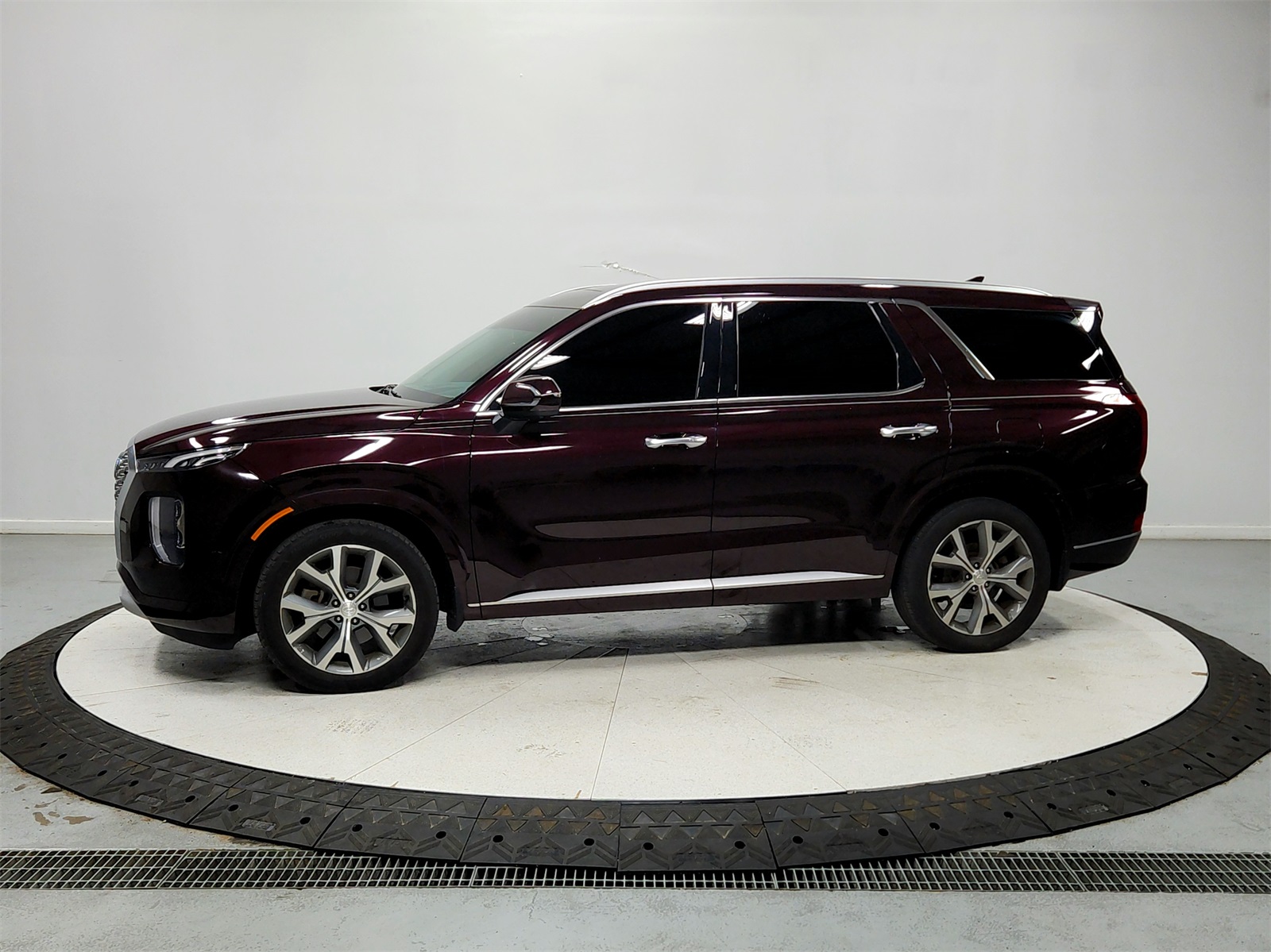 2021 Hyundai Palisade Limited photo 2