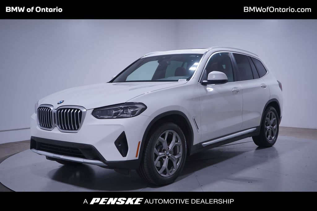 2023 BMW X3 30i's photo