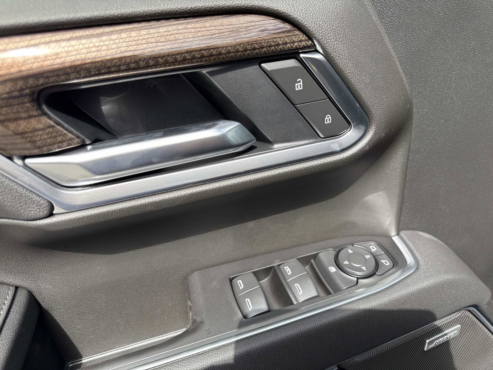 2026 Chevrolet Silverado 1500 RST photo 15