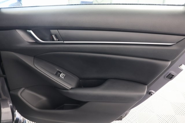 2018 Honda Accord EX photo 26