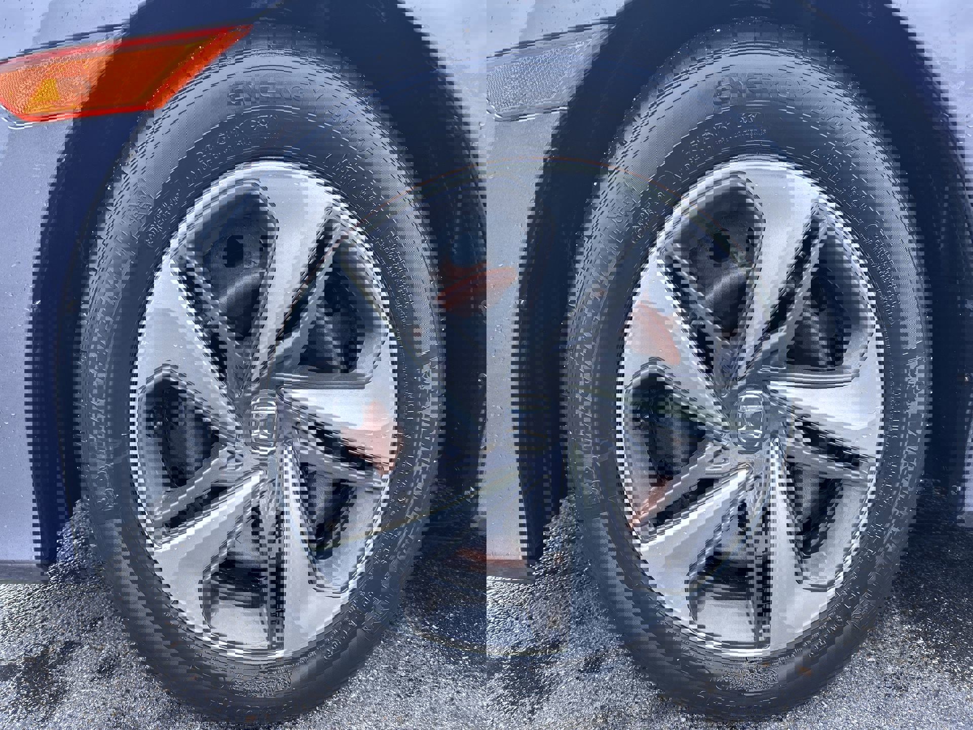 Used 2019 Honda Civic LX with VIN 19XFC2F68KE045898 for sale in Kansas City