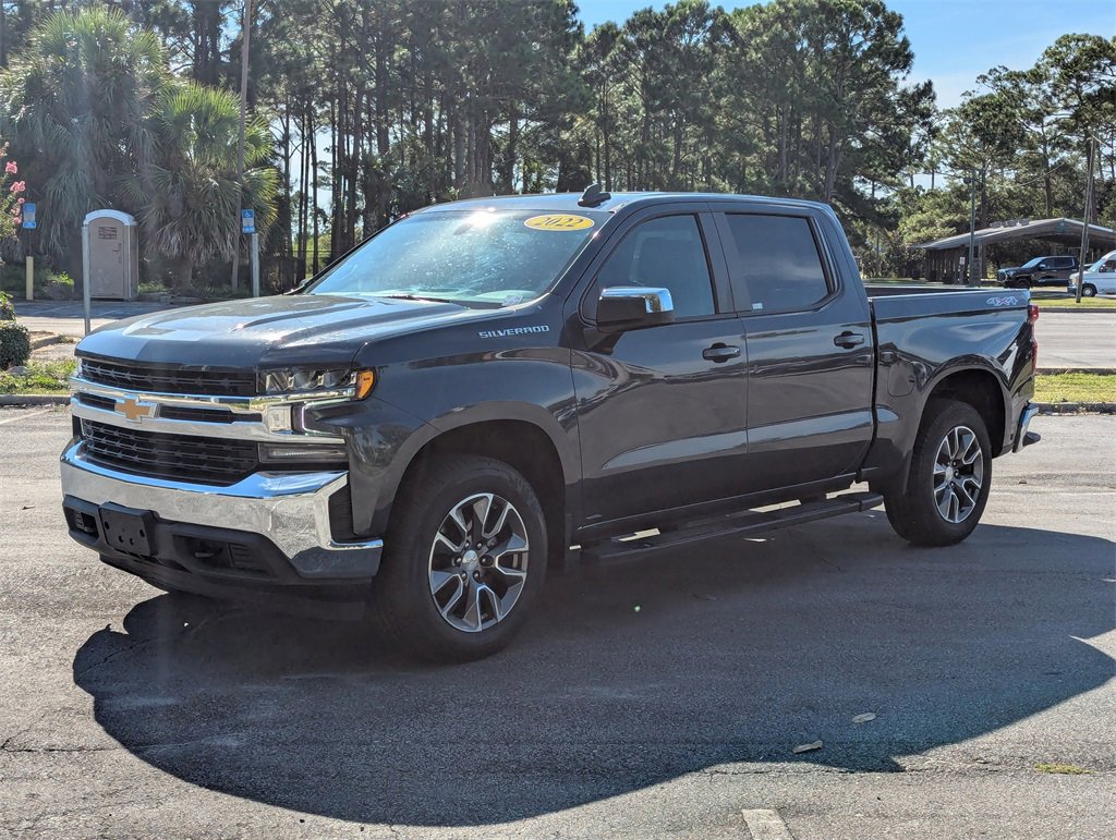 2022 Chevrolet Silverado 1500 LT photo 8
