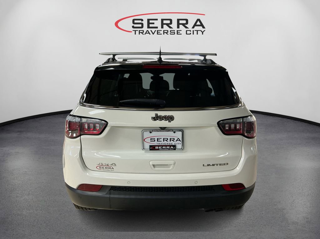 2018 Jeep Compass Limited photo 3