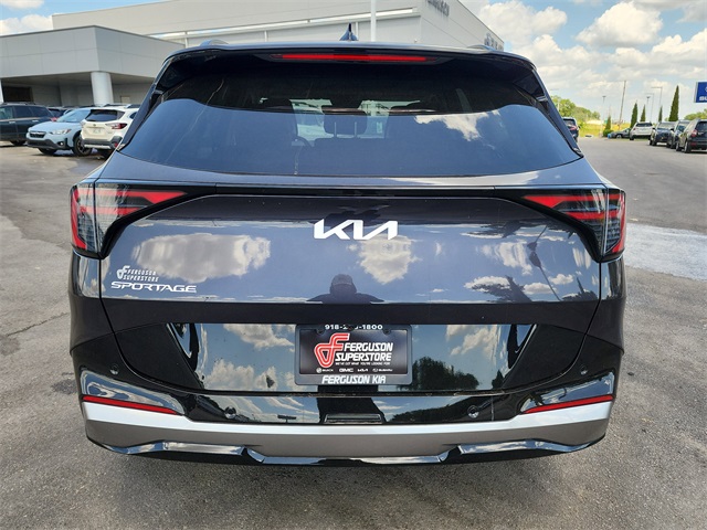 2026 Kia Sportage SX photo 3