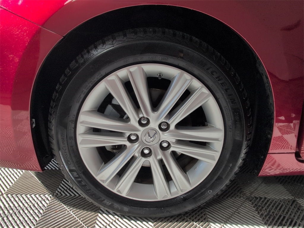 2015 Lexus ES 350 photo 14