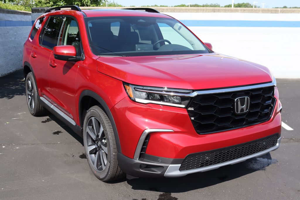 2025 Honda Pilot Touring photo 7