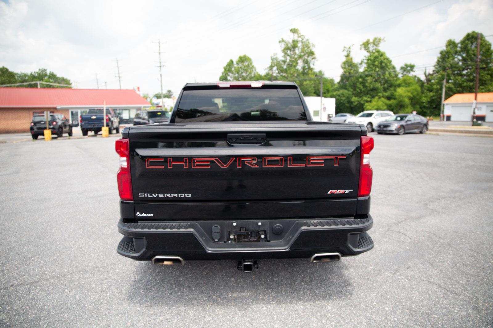 2022 Chevrolet Silverado 1500 RST photo 4