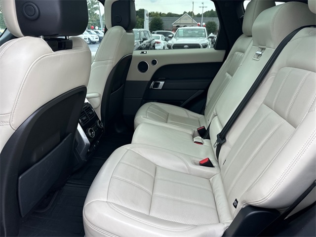 2020 Land Rover Range Rover Sport HSE photo 12