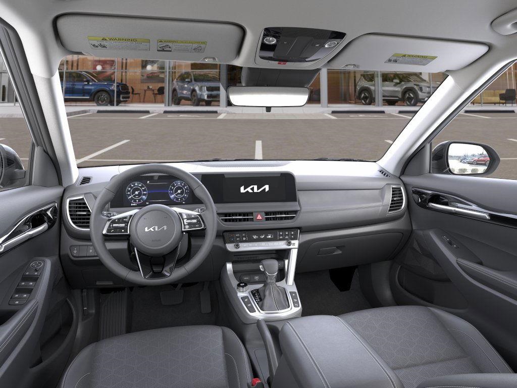 2026 Kia Seltos EX photo 12