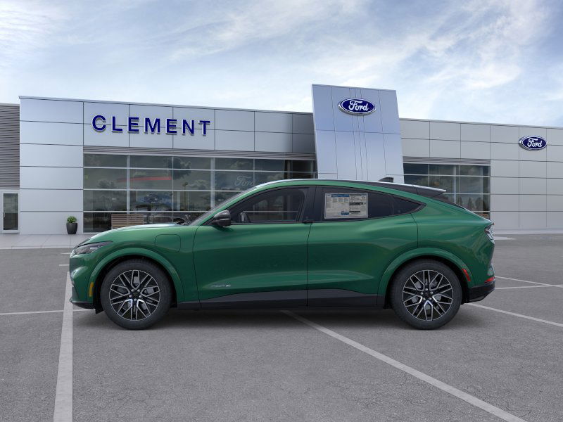 2025 Ford Mustang Mach-E Premium photo 3