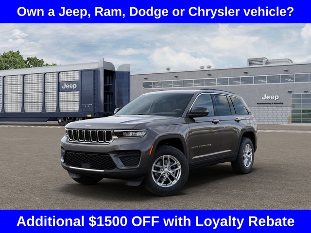 2025 Jeep Grand Cherokee Laredo's photo