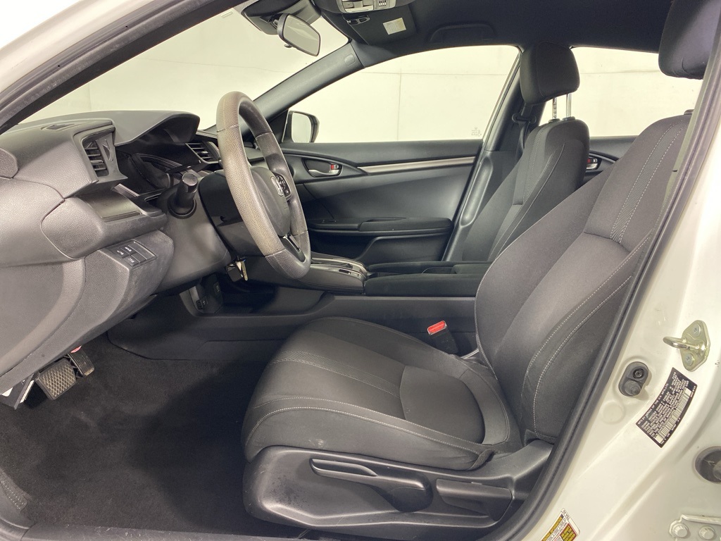 2019 Honda Civic LX Hatchback photo 4
