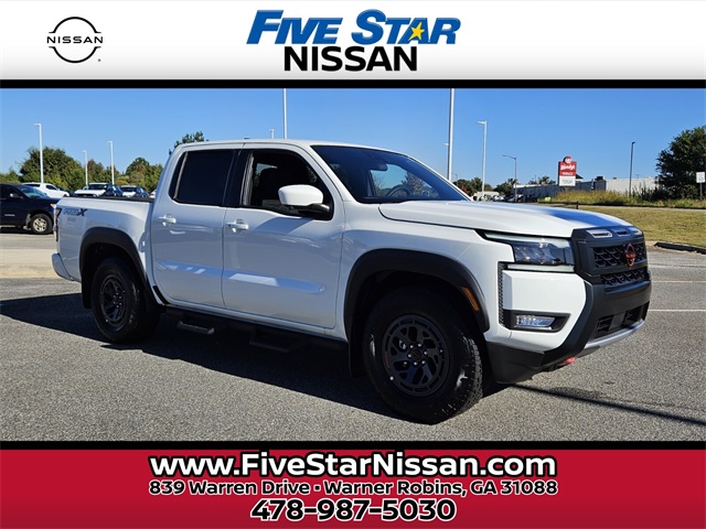 2026 Nissan Frontier PRO-X's photo