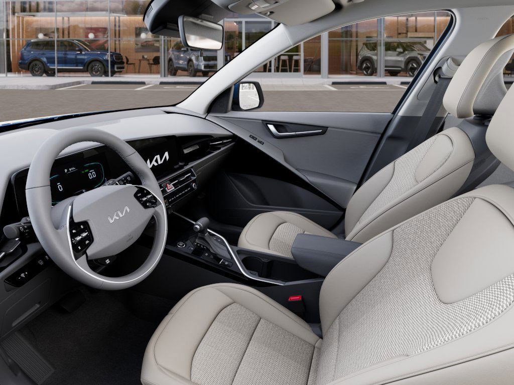 2025 Kia Niro EX Touring photo 16