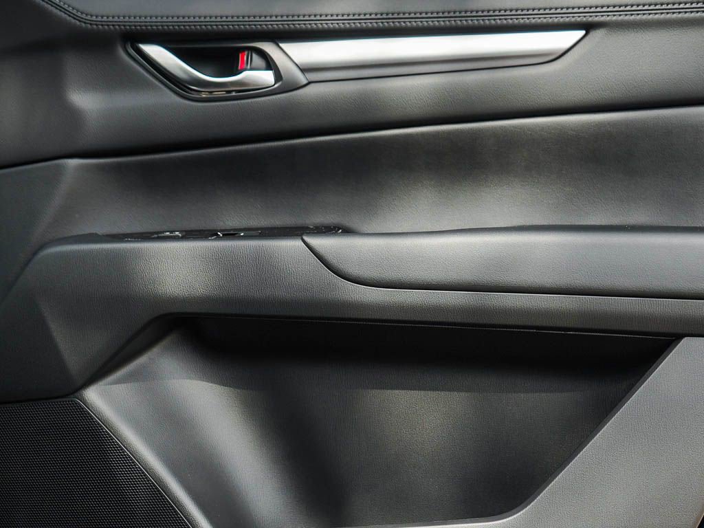 2025 Mazda CX-5 2.5 Select photo 8