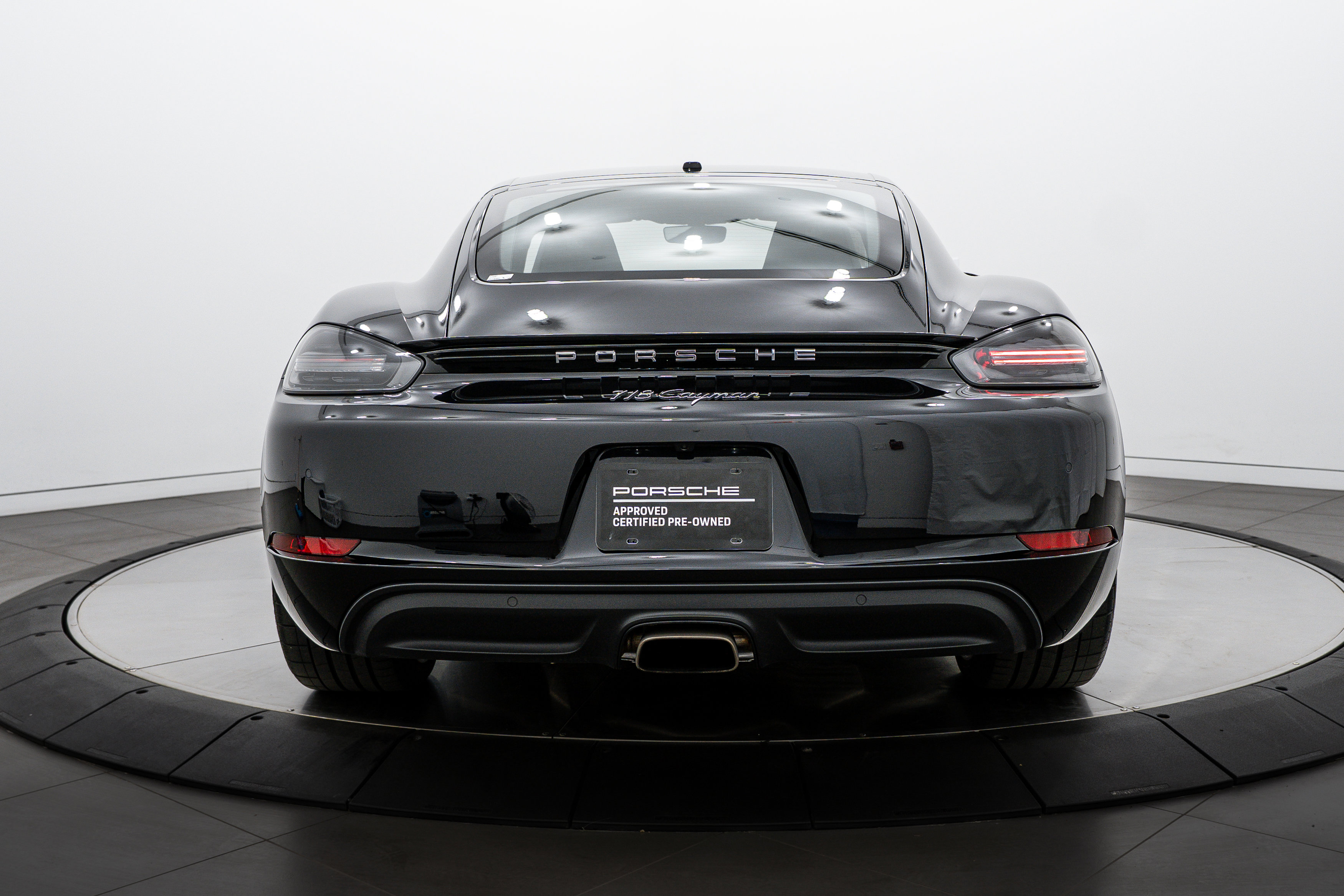 2025 Porsche Cayman Base photo 3