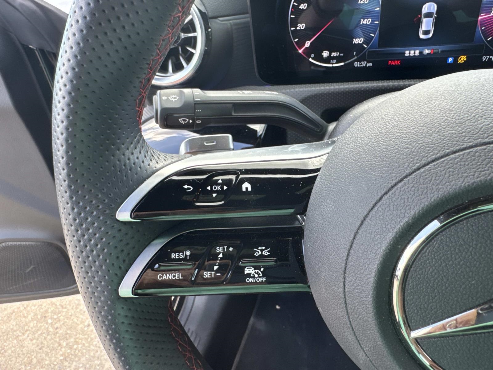 2025 Mercedes Benz CLA 250 photo 20