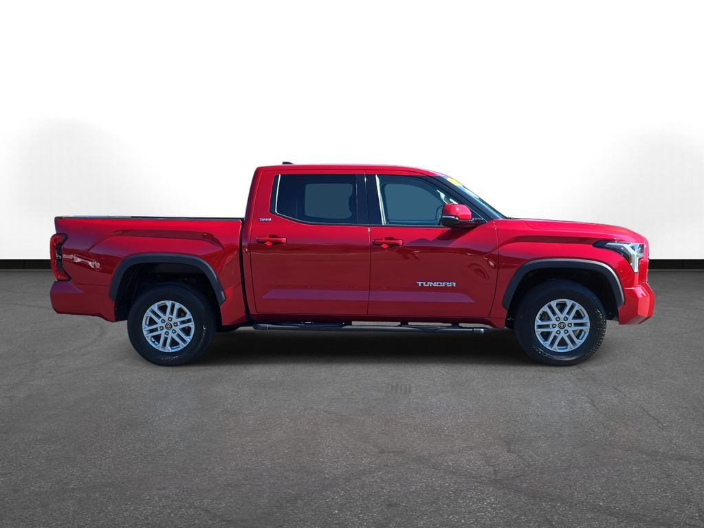 2022 Toyota Tundra SR5 photo 4