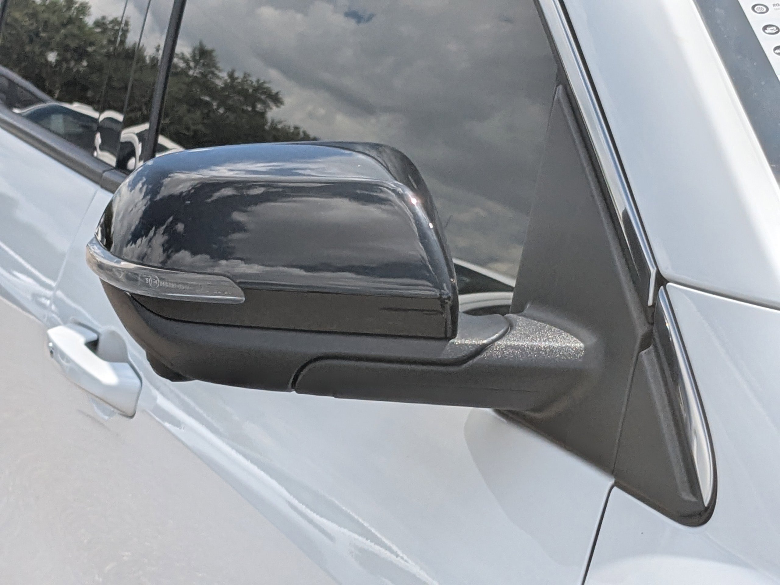 2024 Chevrolet Traverse photo 5