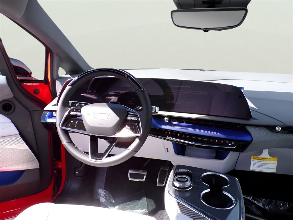 2025 Cadillac Optiq Sport photo 9