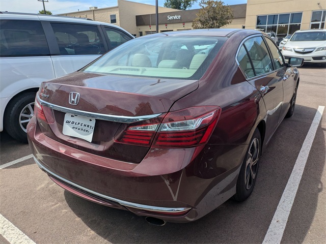 2017 Honda Accord LX photo 3