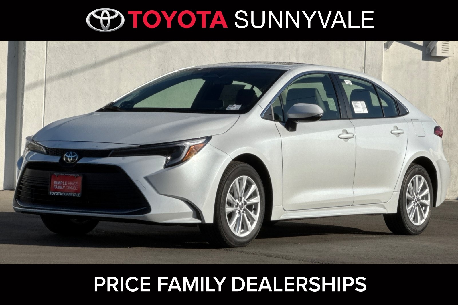 2026 Toyota Corolla XLE's photo