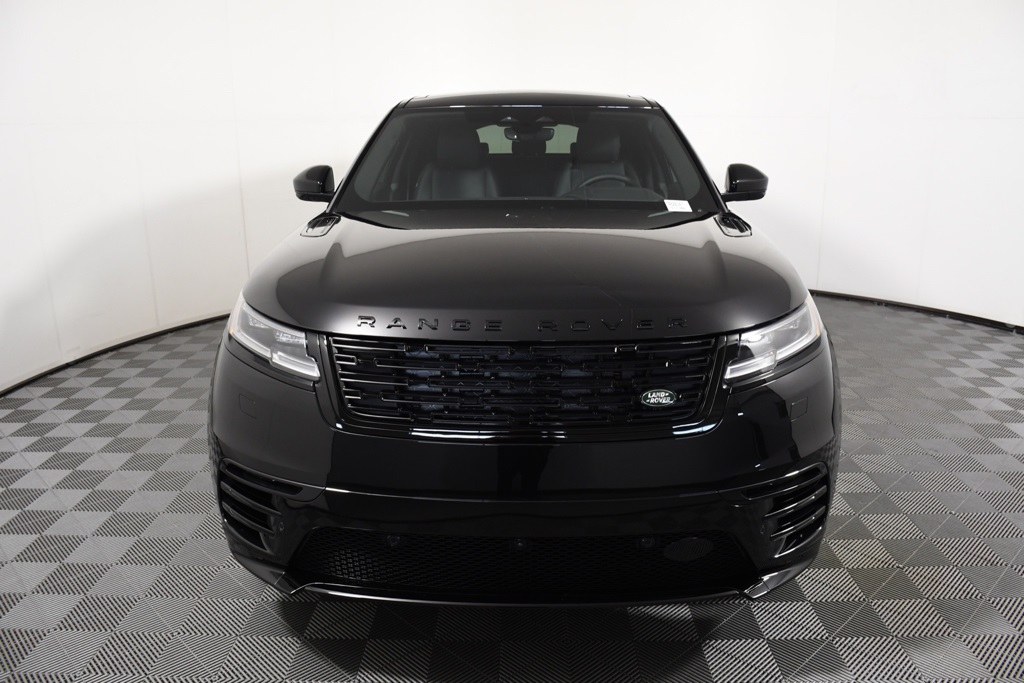 2026 Land Rover Range Rover Velar SE photo 2