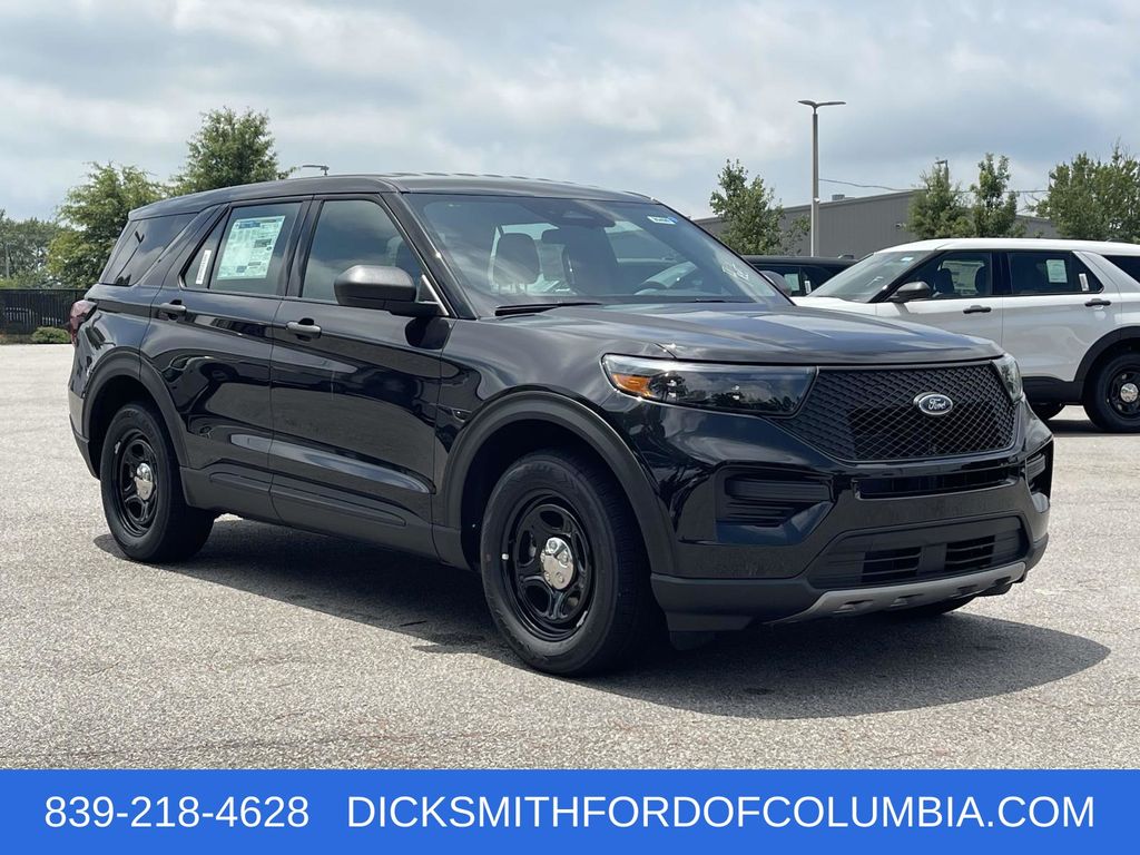 2025 Ford Explorer's photo