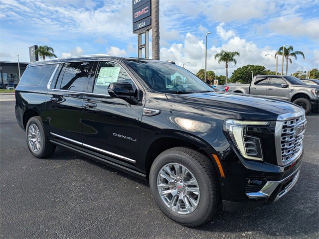 2025 Gmc Yukon XL Denali photo 2