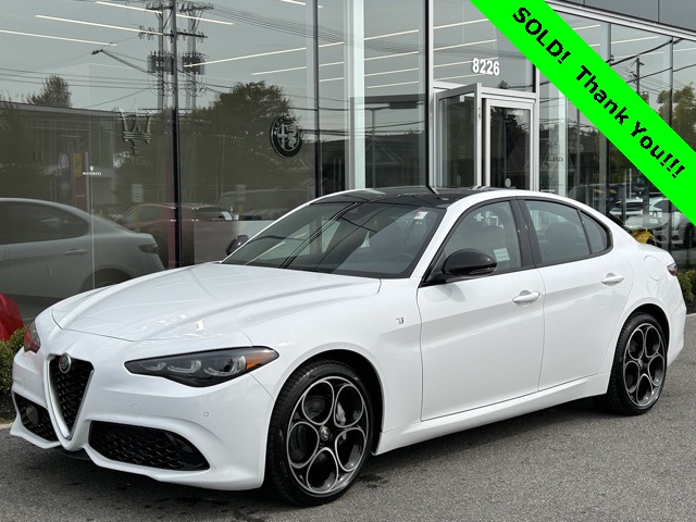 2024 Alfa Romeo Giulia Ti's photo