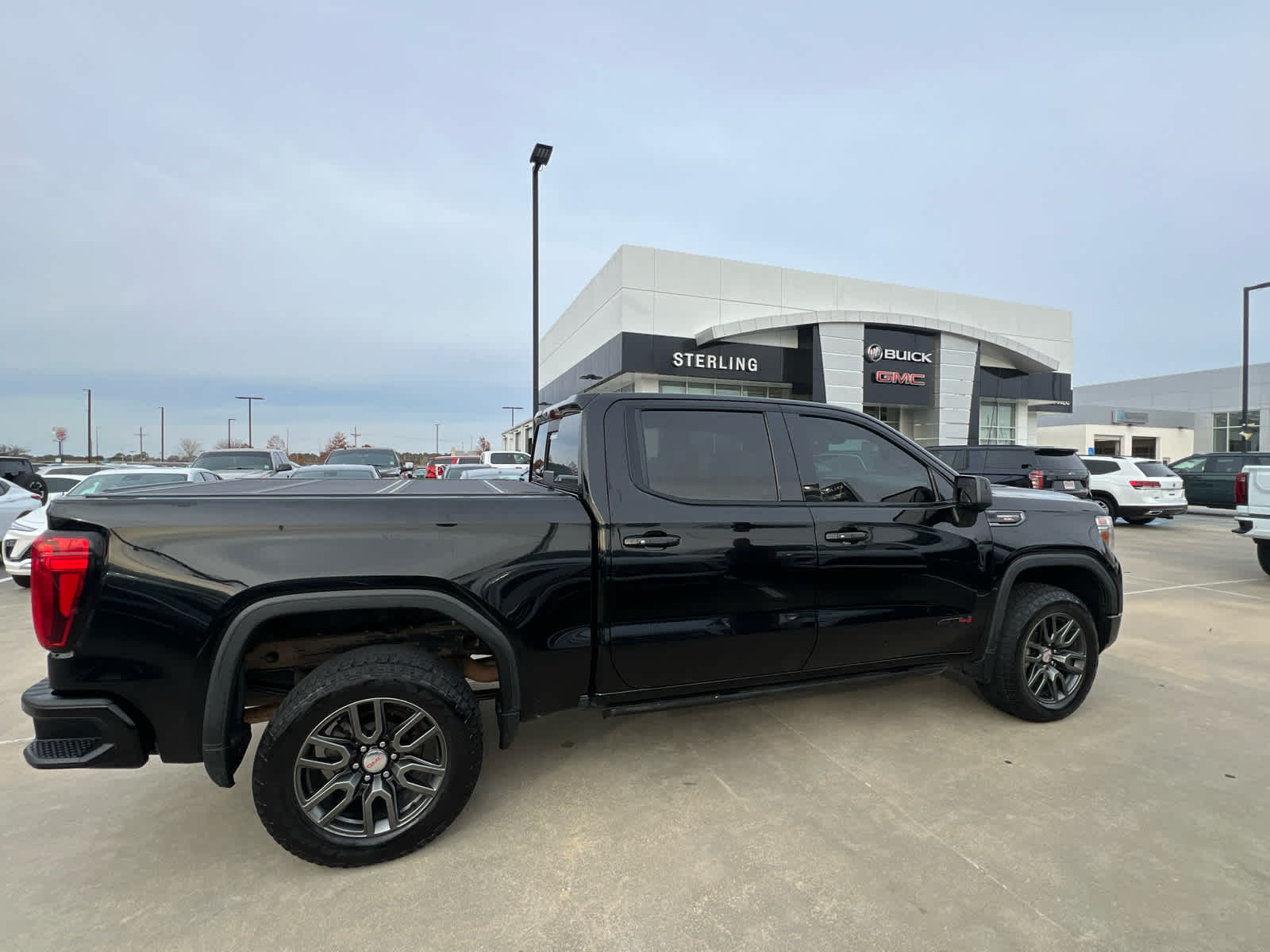 2021 GMC Sierra 1500 AT4's photo