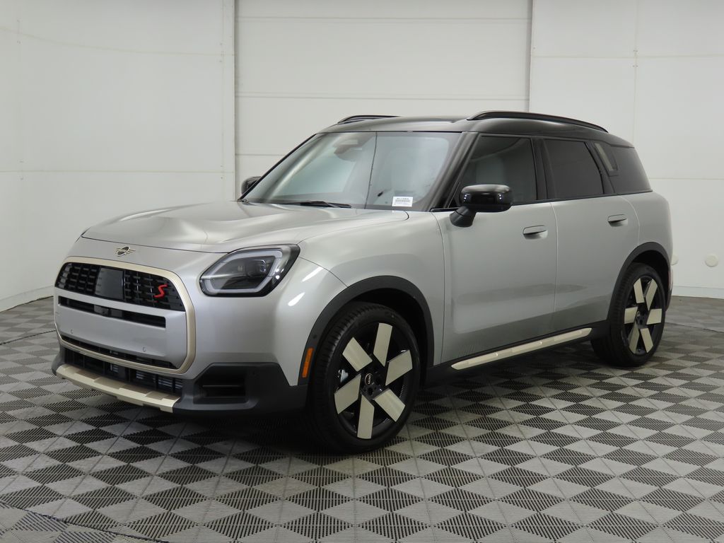 2026 MINI Countryman S's photo