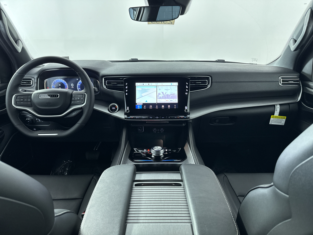 2025 Jeep Wagoneer Series I photo 4
