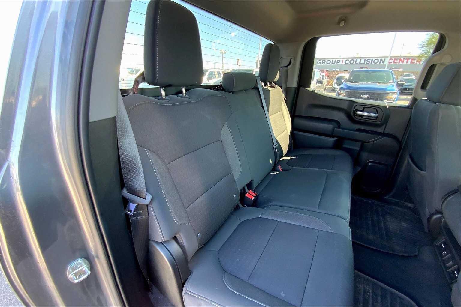 2021 Chevrolet Silverado 1500 LT photo 18