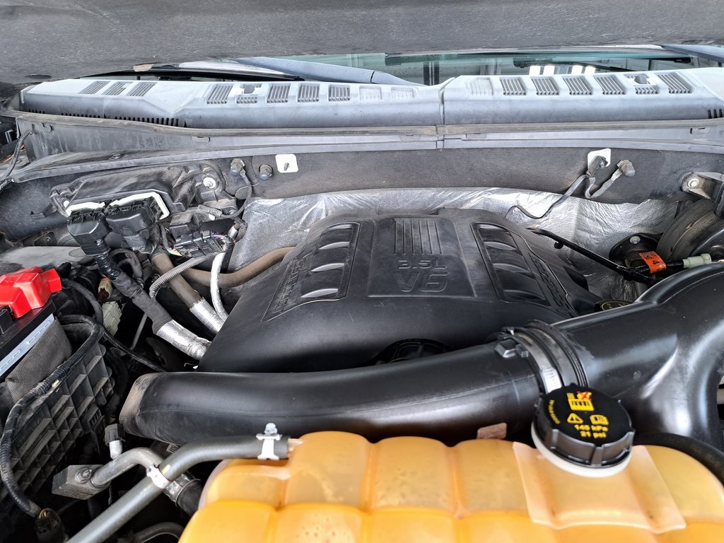 2016 Ford F-150 XLT photo 26