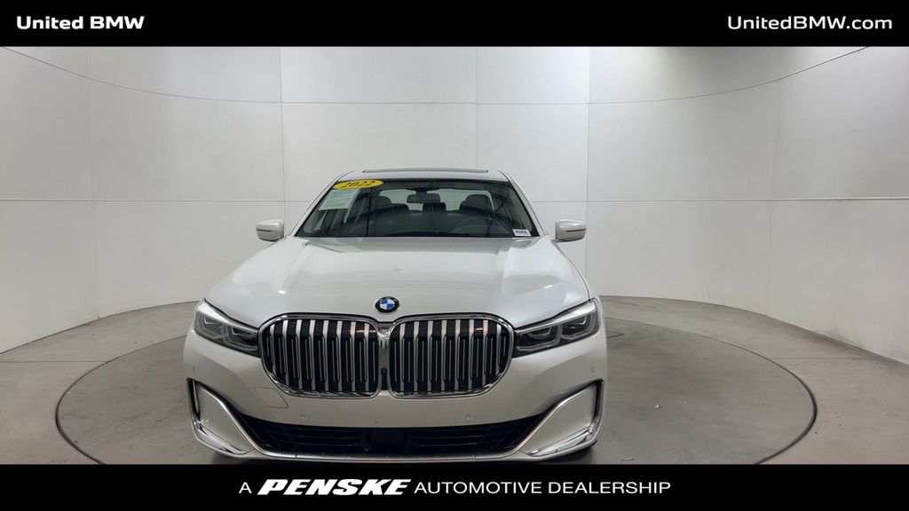 2022 Bmw 740i xDrive photo 2