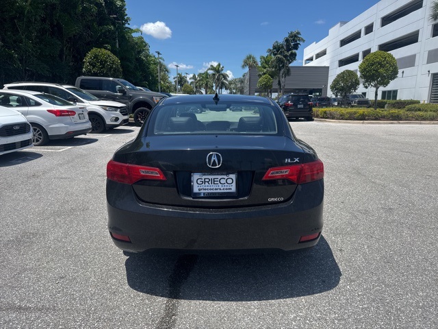 2013 Acura ILX 2.0L Technology photo 6