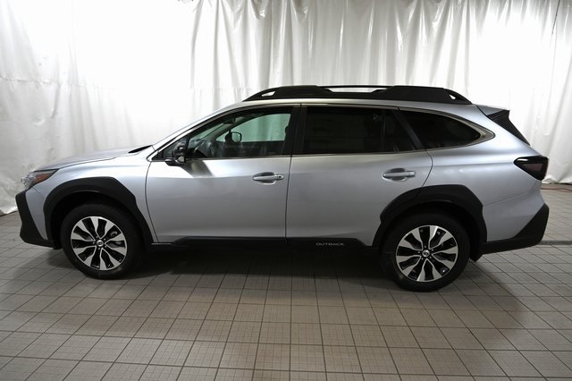 2025 Subaru Outback Limited photo 2