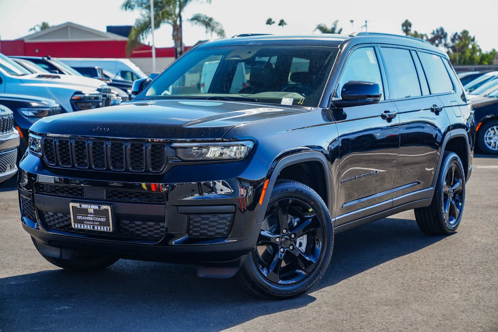 2025 Jeep Grand Cherokee L Altitude's photo
