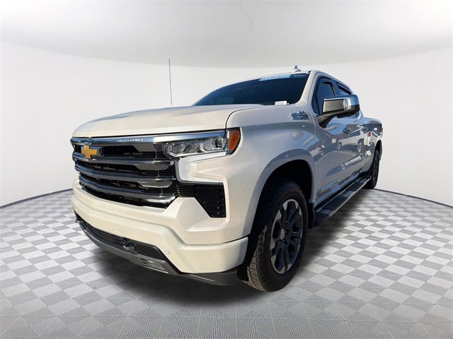 2024 Chevrolet Silverado 1500 High Country's photo
